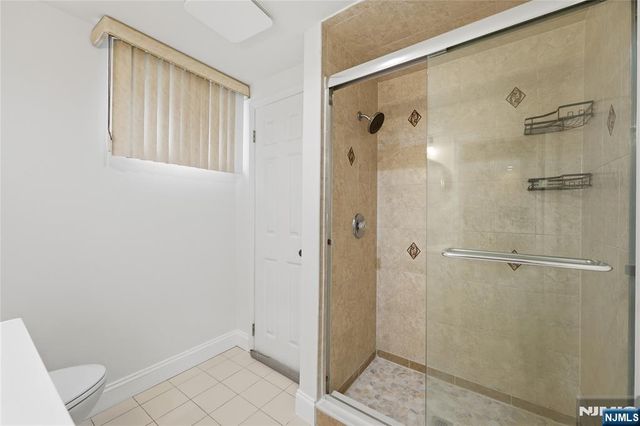 26 Madison Avenue, Hasbrouck Heights, NJ 07604