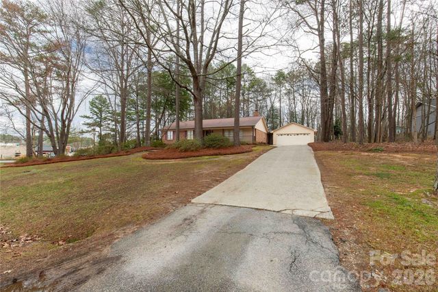 721 Clarendon Drive, Lancaster, SC 29720
