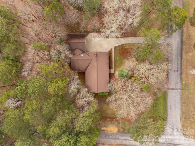 721 Clarendon Drive, Lancaster, SC 29720