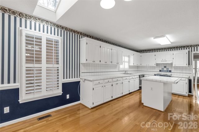 721 Clarendon Drive, Lancaster, SC 29720