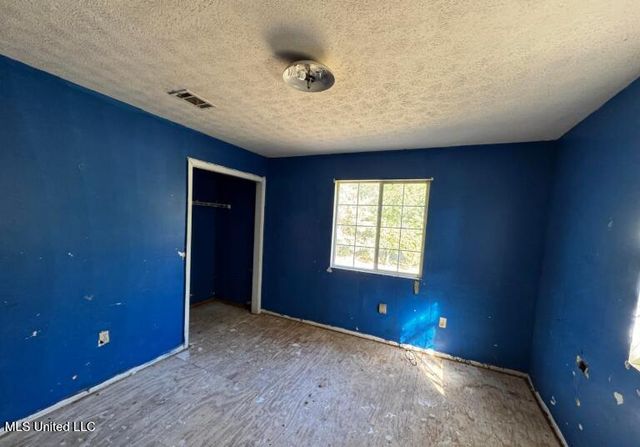 122 Hull Drive, Magee, MS 39111