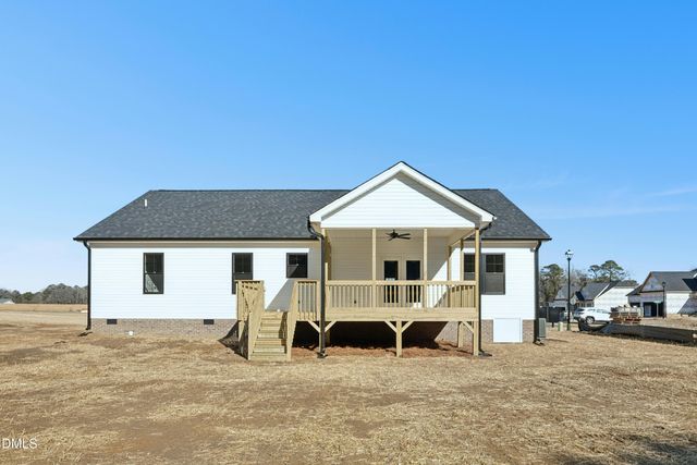 130 Bryant Farm Drive, Selma, NC 27576