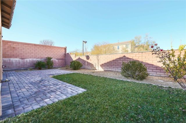10723 CENTERVILLE BAY Court, Las Vegas, NV 89179