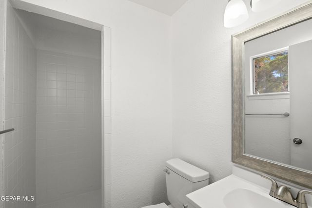 249 MECCA Drive, El Paso, TX 79907