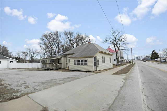 507 E 9th Street, Trenton, MO 64683
