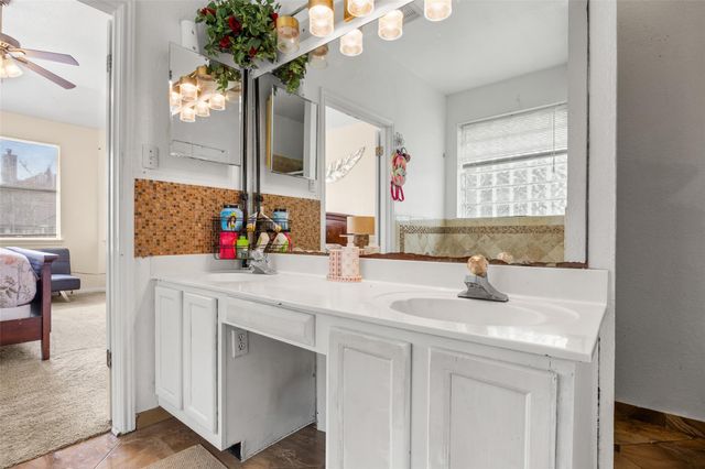 801 Brown DR, Pflugerville, TX 78660