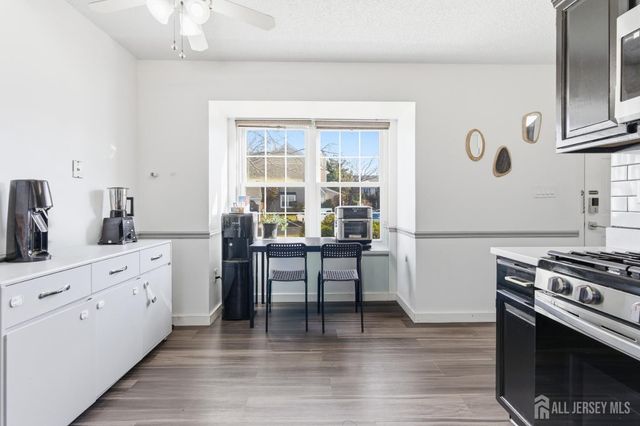 1 Dartmouth Way, North Brunswick, NJ 08902