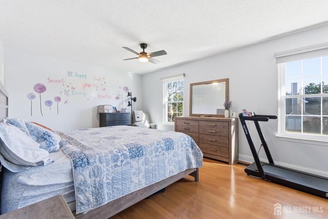 1 Dartmouth Way, North Brunswick, NJ 08902