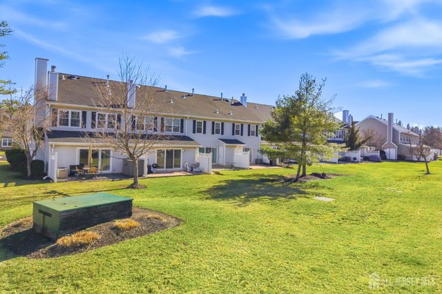 1 Dartmouth Way, North Brunswick, NJ 08902