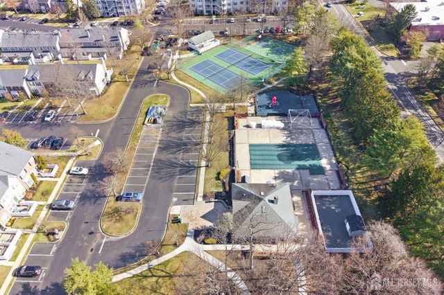 1 Dartmouth Way, North Brunswick, NJ 08902