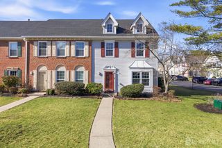 1 Dartmouth Way, North Brunswick, NJ 08902