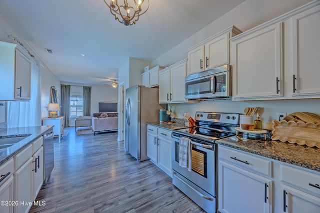 1007 Meridian Drive, Sneads Ferry, NC 28460