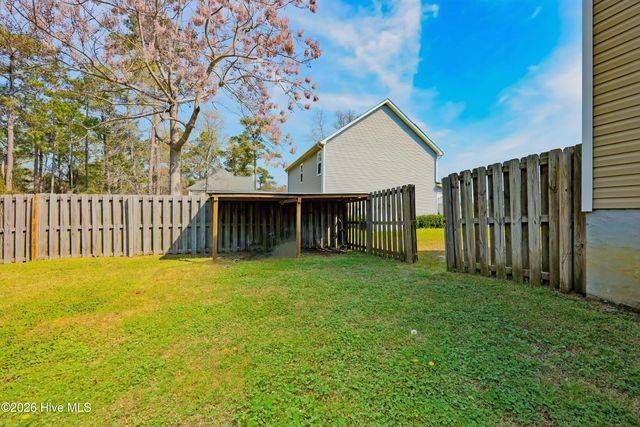 1007 Meridian Drive, Sneads Ferry, NC 28460