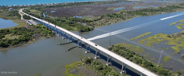 1007 Meridian Drive, Sneads Ferry, NC 28460