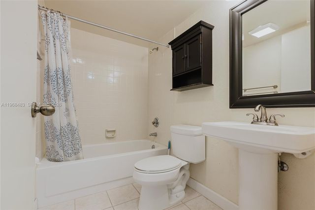 2906 SW 21st Ter 312D, Delray Beach, FL 33445