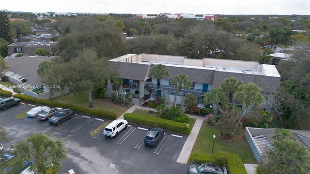 2906 SW 21st Ter 312D, Delray Beach, FL 33445