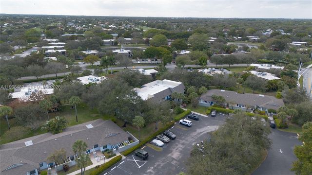 2906 SW 21st Ter 312D, Delray Beach, FL 33445