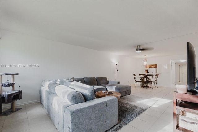 2906 SW 21st Ter 312D, Delray Beach, FL 33445