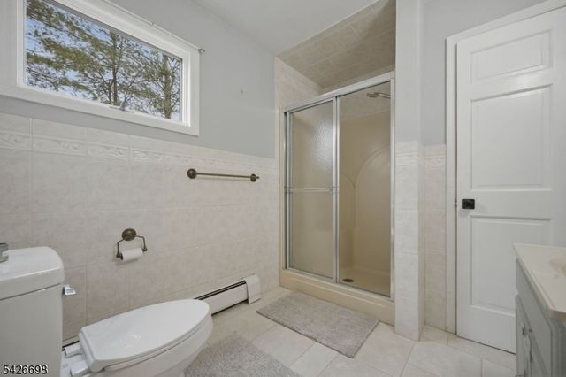 30 Eatontown Rd, West Milford Twp., NJ 07421