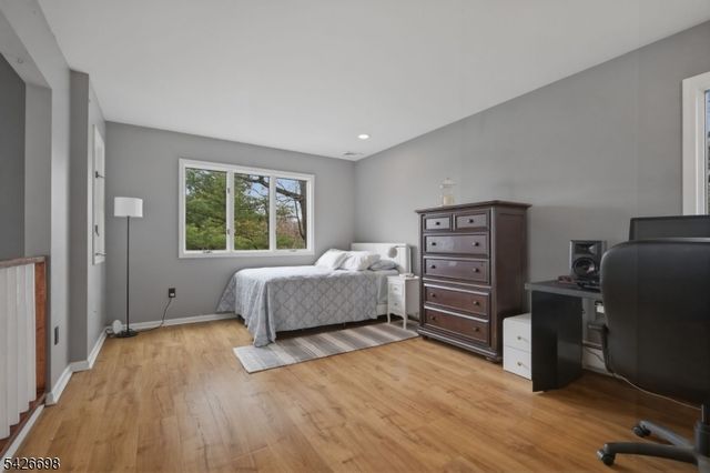 30 Eatontown Rd, West Milford Twp., NJ 07421