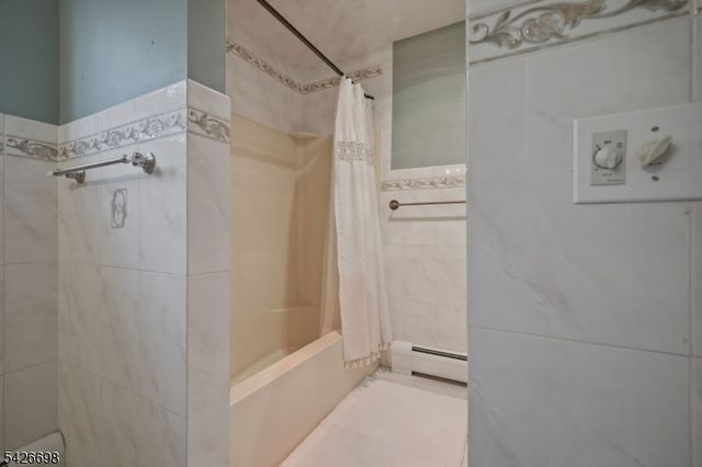 30 Eatontown Rd, West Milford Twp., NJ 07421