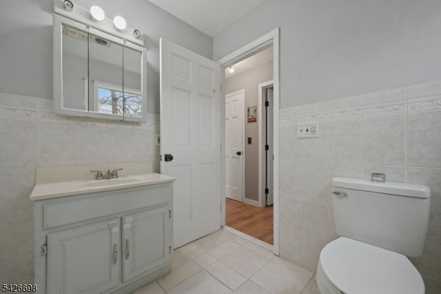 30 Eatontown Rd, West Milford Twp., NJ 07421