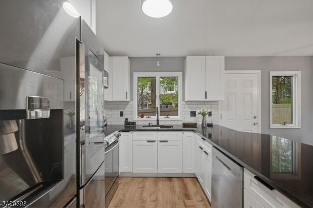 30 Eatontown Rd, West Milford Twp., NJ 07421