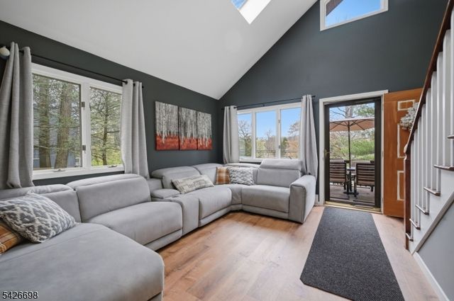 30 Eatontown Rd, West Milford Twp., NJ 07421