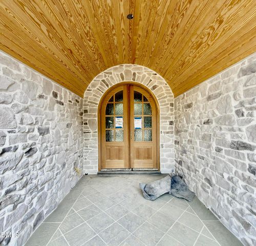 1306 Lennox Place, Raleigh, NC 27612