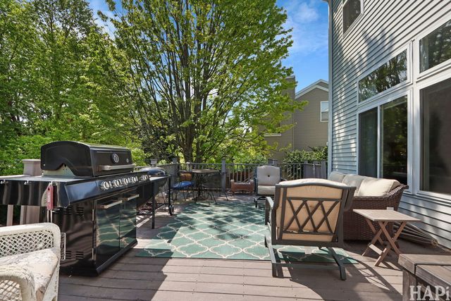 4570 Loyola Drive, Mchenry, IL 60050