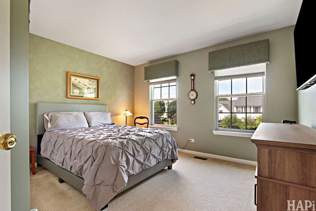 4570 Loyola Drive, Mchenry, IL 60050