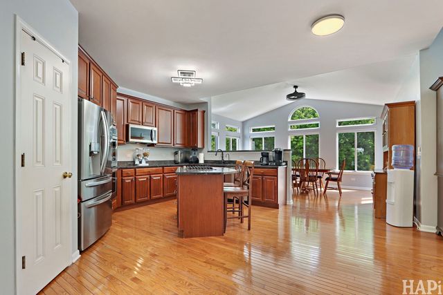 4570 Loyola Drive, Mchenry, IL 60050