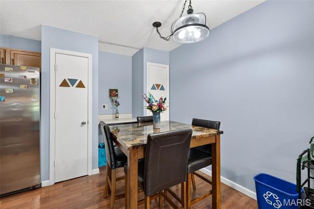 2542 Creve Coeur Mill Road 1, Maryland Heights, MO 63043
