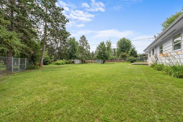 516 Gray Street, Hudson, WI 54016