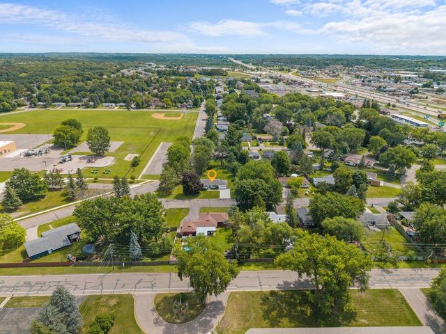 516 Gray Street, Hudson, WI 54016