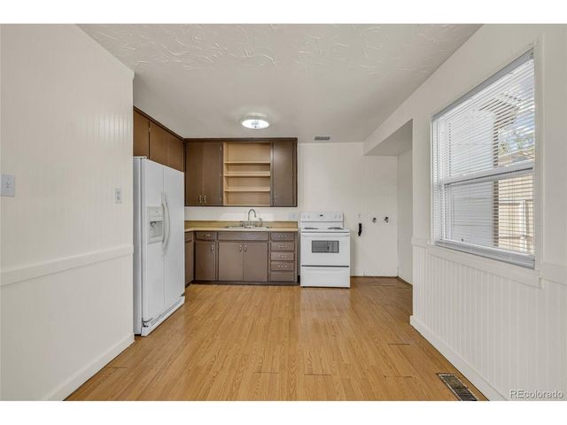 8891 Race St, Thornton, CO 80229