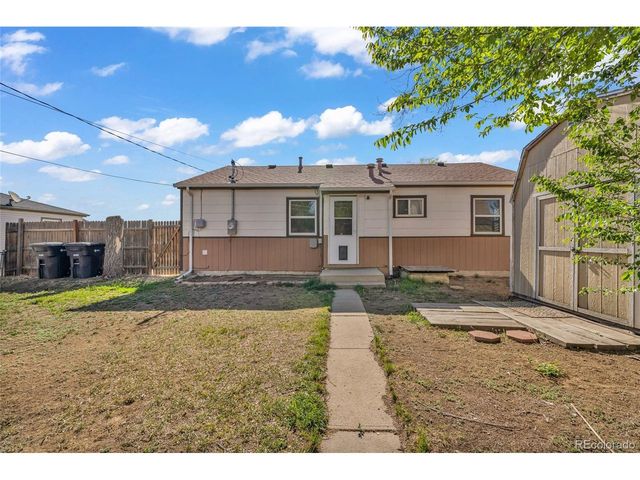 8891 Race St, Thornton, CO 80229