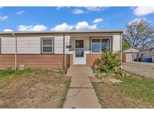 8891 Race St, Thornton, CO 80229