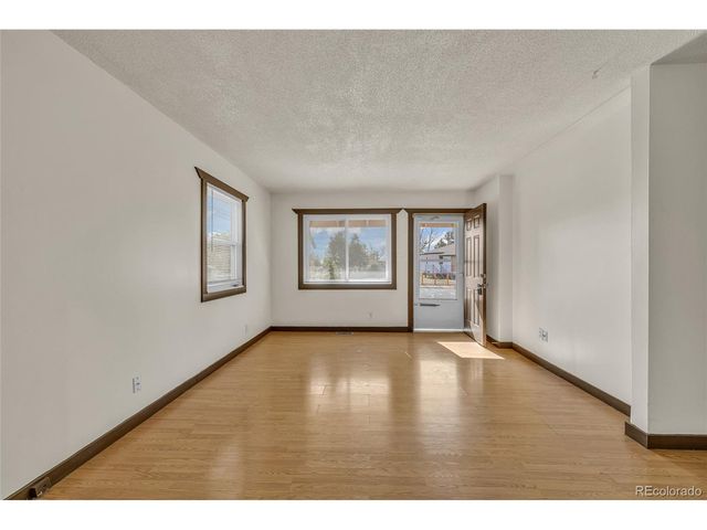 8891 Race St, Thornton, CO 80229