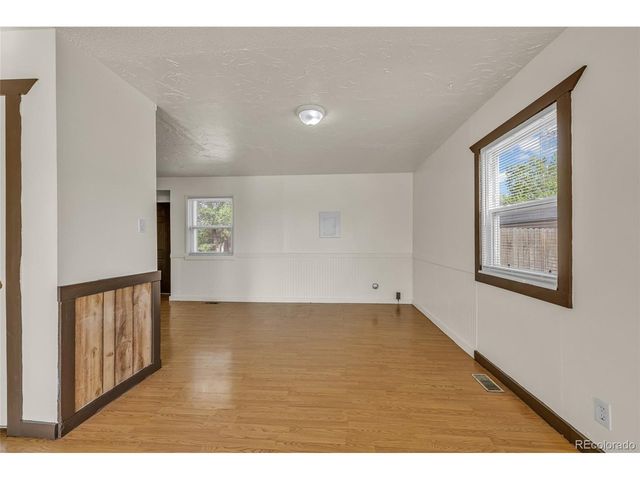 8891 Race St, Thornton, CO 80229