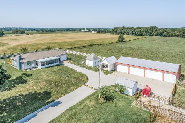 4697 North Farm Road 175, Springfield, MO 65803