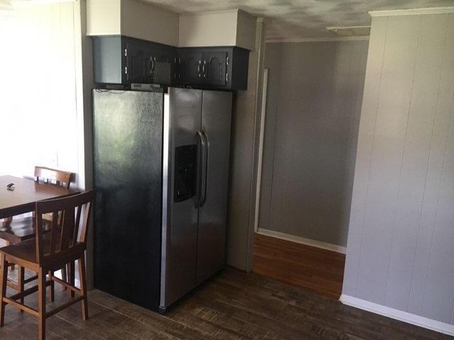 4697 North Farm Road 175, Springfield, MO 65803