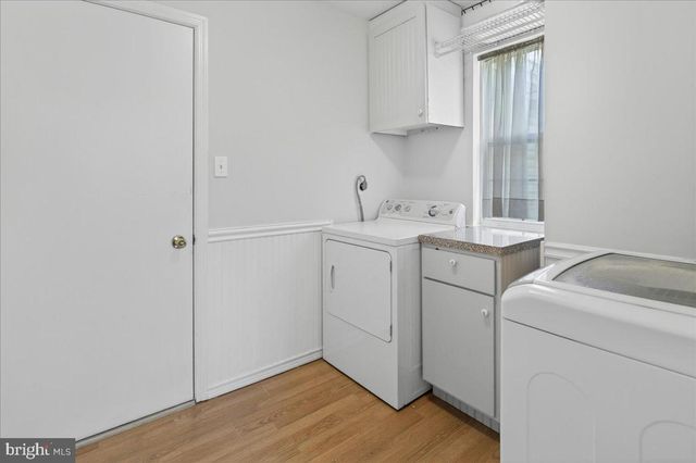 33 KLEIN DR, Bordentown, NJ 08620