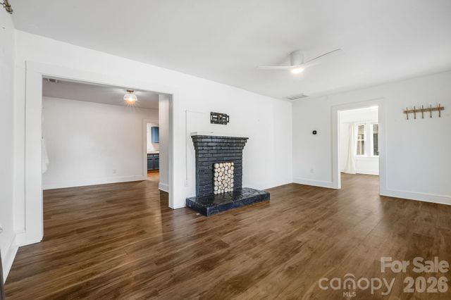 1148 Charlotte Highway, Fairview, NC 28730