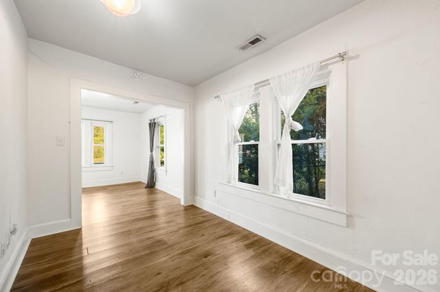 1148 Charlotte Highway, Fairview, NC 28730