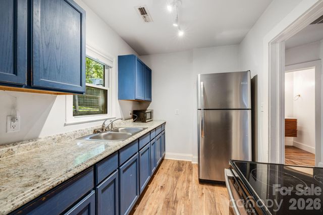 1148 Charlotte Highway, Fairview, NC 28730