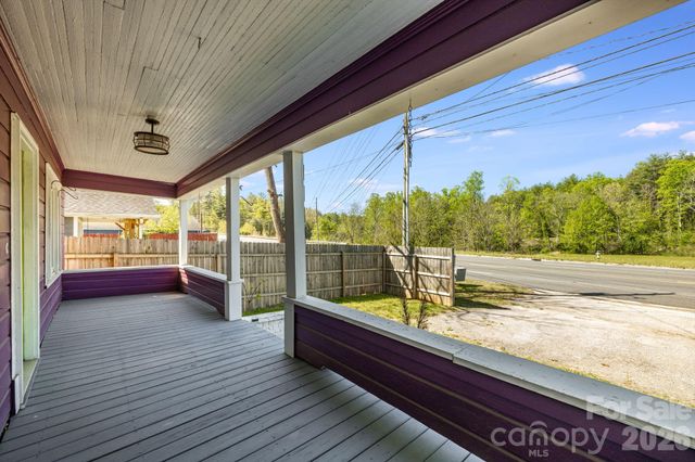 1148 Charlotte Highway, Fairview, NC 28730