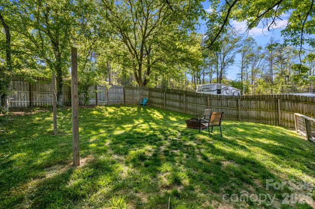 1148 Charlotte Highway, Fairview, NC 28730