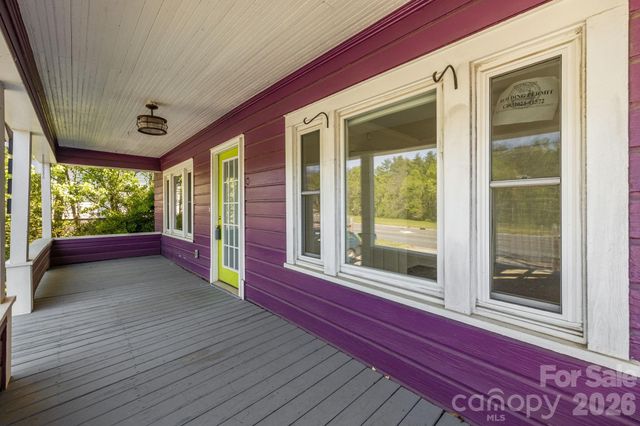 1148 Charlotte Highway, Fairview, NC 28730