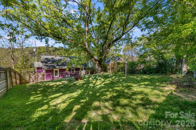 1148 Charlotte Highway, Fairview, NC 28730